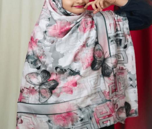 تخفیف بی نظیر روسری دخترانه در بازار تهران